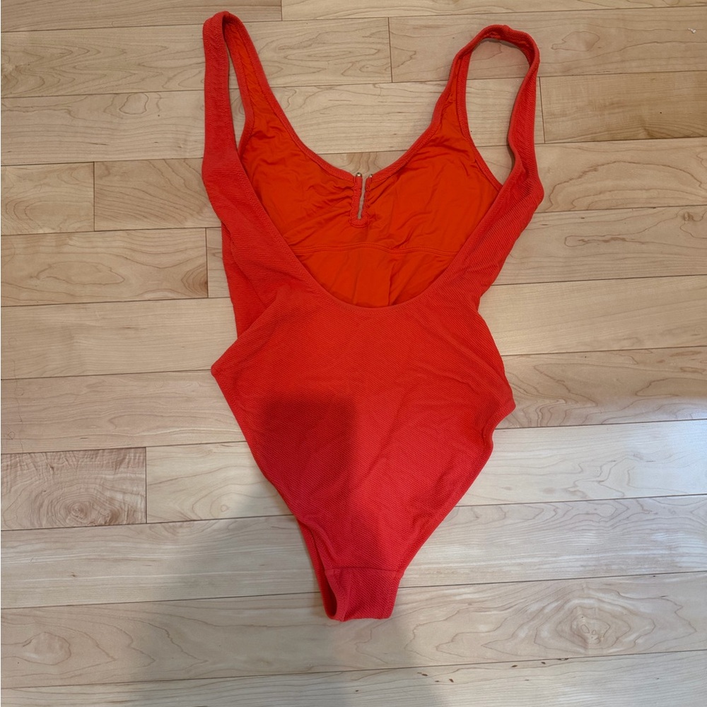 Solid & Striped x Sofia Richie Grainge Luela Swimsuit - Picture 4 of 5